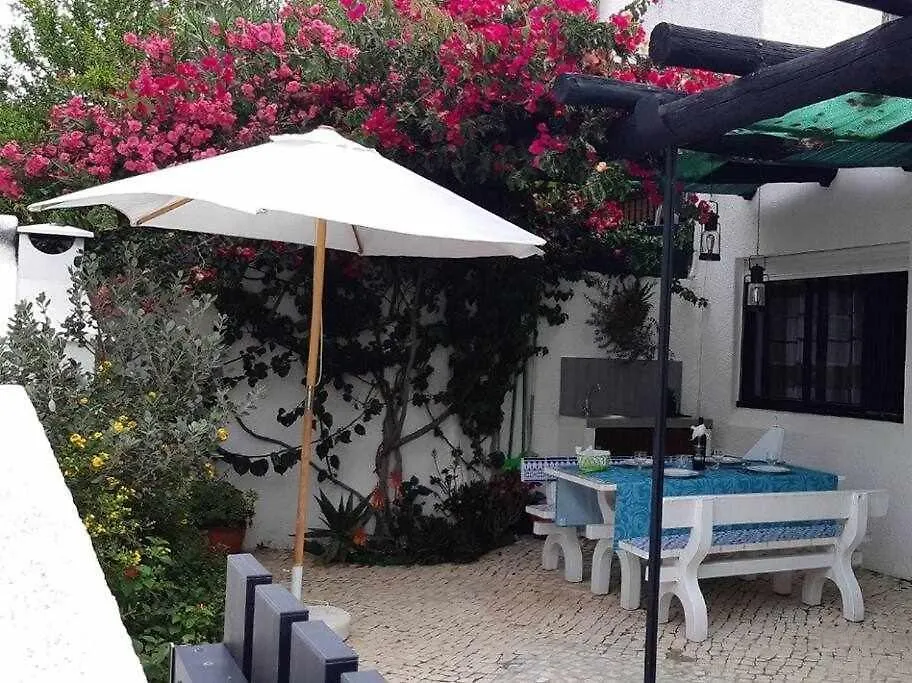 Green House By Fhr Estacionamento E Wifi Quarteira