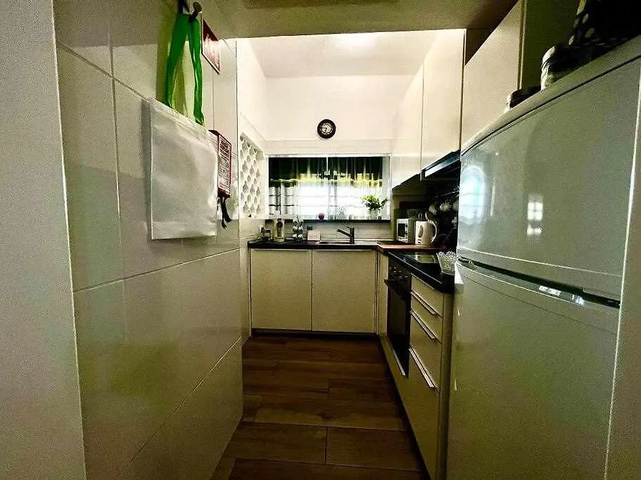 Green House By Fhr Estacionamento E Wifi Quarteira Holiday home